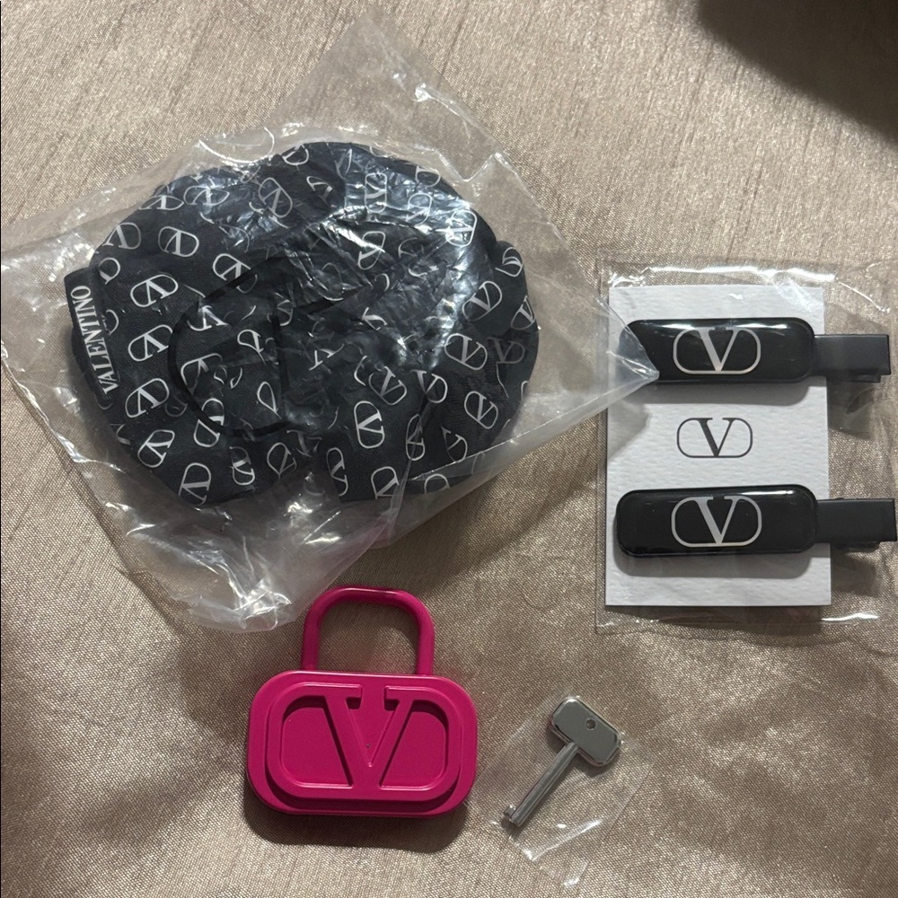 Valentino Bundle NEW